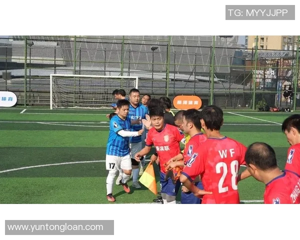 杭州足球队在最新足球状态排行榜中荣登第十名展现出强劲实力与潜力